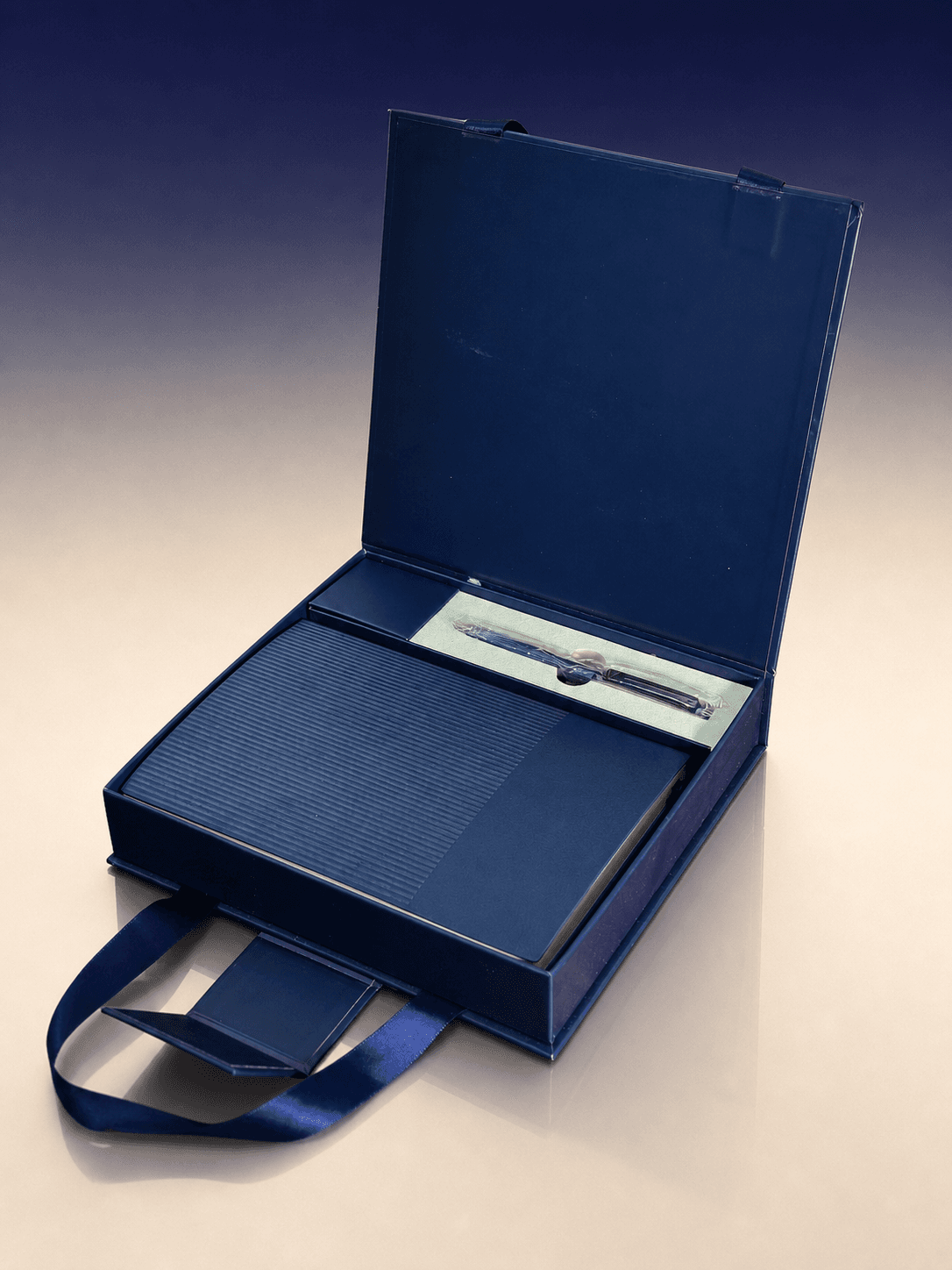 Navy Presentation Set